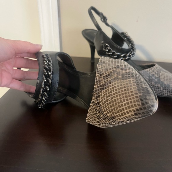 Elegant Coach Black and Gray Women's Shoes - Picture 7 of 9